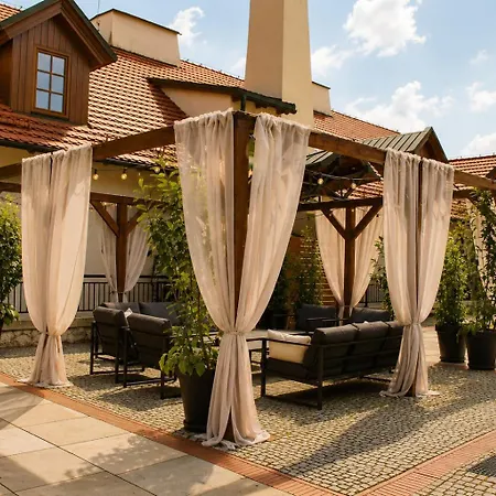 Vinnica 3*