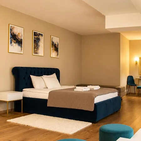 Vinnica Hotel 3*