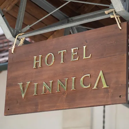 Vinnica 3*